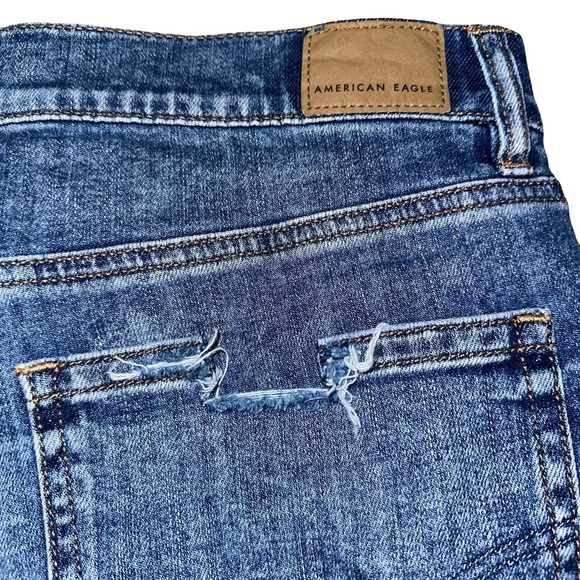 AE Dreamy Drape Baggy Bermuda Distressed Shorts Size 14/32W NWT - Picture 11 of 11